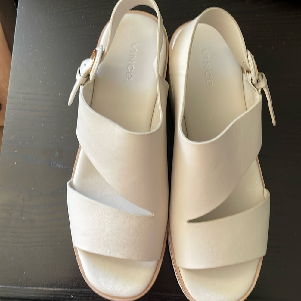 Vince Womans Wedge Sandals 8M Beige Shelby Platform Leather Slingback.  NEW